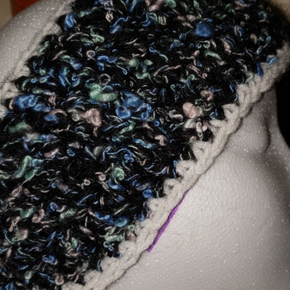 HeadBand HandMade with Flower and Button - Picture 2 of 7